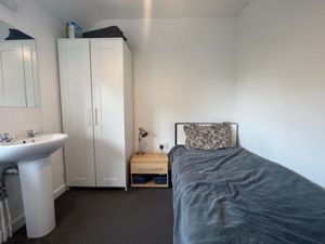 Photo 1- click for photo gallery